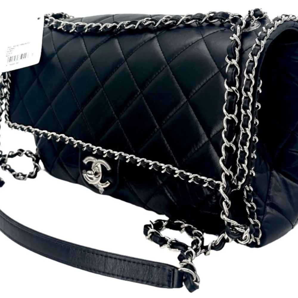 Authentic Chanel Chain All Around Flap in Black - Picture 7 of 8